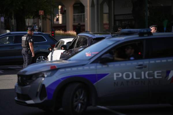 Γαλλία: Ερευνες για ύποπτες αγγελίες διακίνησης παιδιών