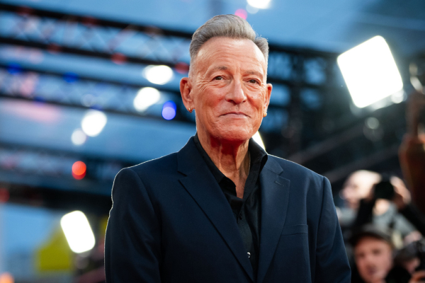 Ο Μπρους Σπρίνγκστιν σκέφτεται τη συνέχεια της ταινίας «Deliver Me from Nowhere»