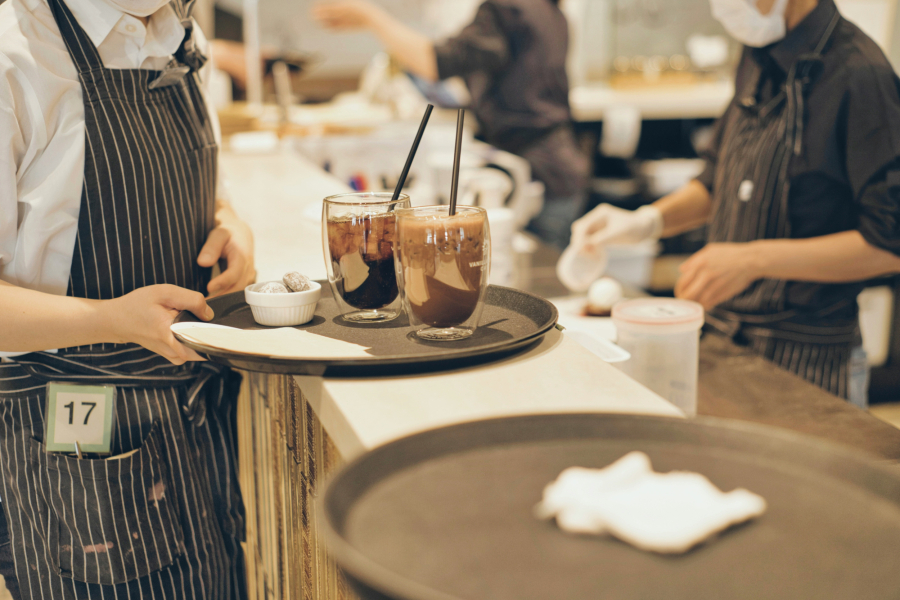 Κατώτατος μισθός: Νέα απόφαση ανοίγει παράθυρο για μειώσεις