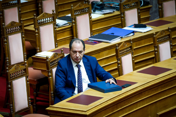 Ενώπιον νέων εξελίξεων ο ΣΥΡΙΖΑ - Σφοδρή επίθεση στον Σπίρτζη