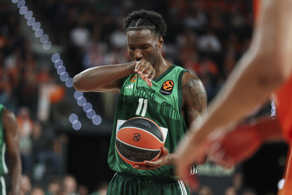 Βαλένθια - Παναθηναϊκός 105-107: Τους... τελείωσε ο Χέιζ-Ντέιβις