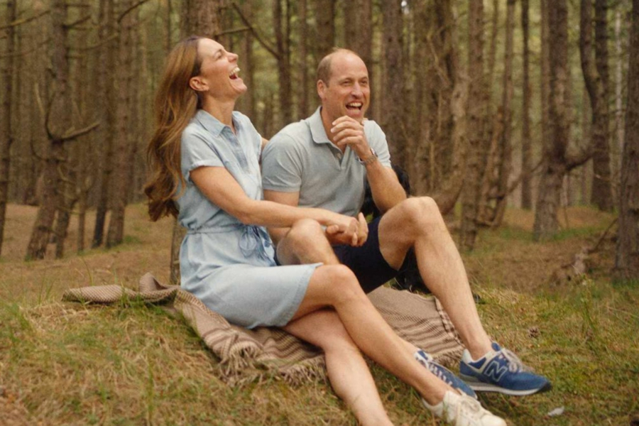 Κέιτ Μίντλετον: Το τρυφερό φιλί με τον Πρίγκιπα Ουίλιαμ