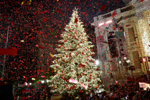 Με Λένα Ζευγαρά «ανάβει» την Κυριακή 7/12 το χριστουγενιάτικο δέντρο στον Πειραιά