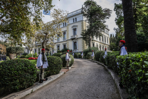 Τέλος οι ευχές στο Προεδρικό