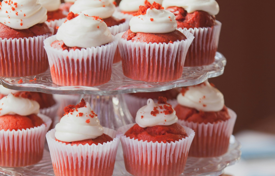 Εορτολόγιο: Σε ποιους λέμε χρόνια πολλά σήμερα