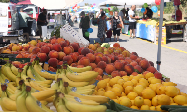 Πώς θα πλένετε τα φρούτα και τα λαχανικά σας για να διώξετε τα φυτοφάρμακα