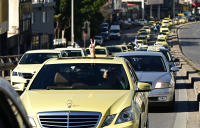 Απεργία στα ταξί: Ποιες ημέρες δεν κυκλοφορούν αυτή την εβδομάδα