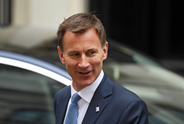 Βρετανία: Ο Τζέρεμι Χαντ ο νέος υπουργός Οικονομικών