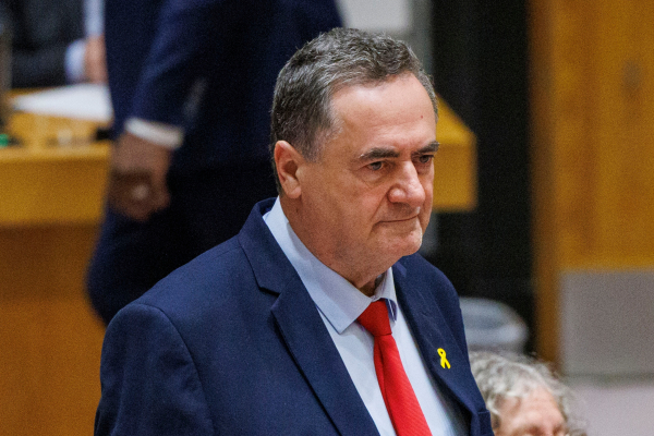 Ο Ισραηλινός ΥΠΕΞ απειλεί τη Χεζμπολάχ με «ολοκληρωτικό πόλεμο»