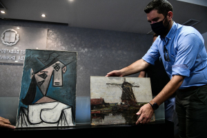 Εθνική Πινακοθήκη: Ο ελαιοχρωματιστής μπήκε από μπαλκονόπορτα, έφυγε με ταξί - Η απολογία του 49χρονου (βίντεο, εικόνες)