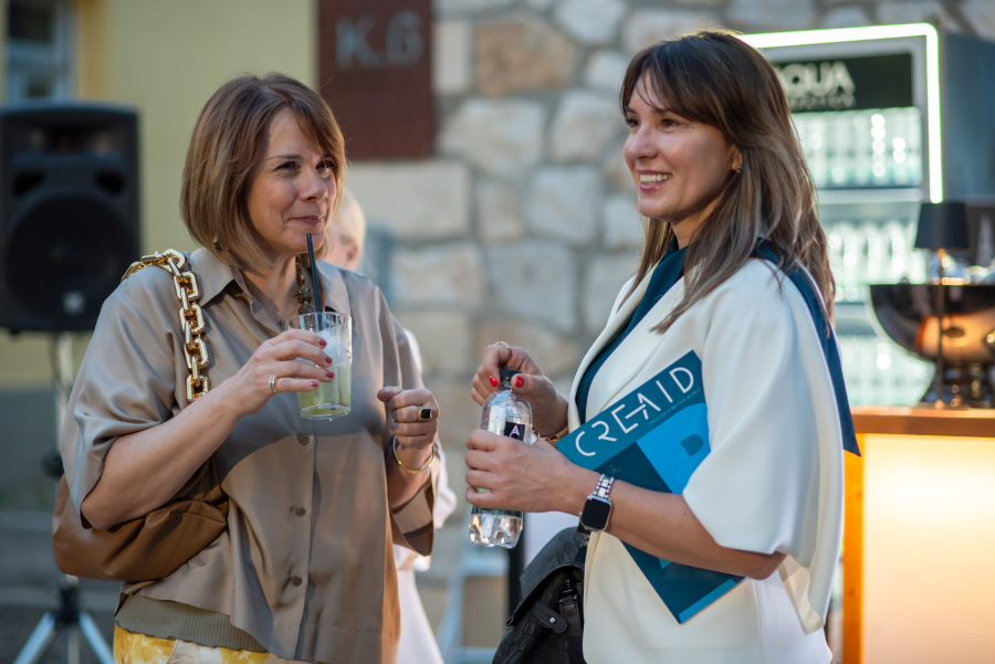 Το AQUA Carpatica στηρίζει το έργο της CREAID για το 6ο φιλανθρωπικό project "ART & DESIGN"