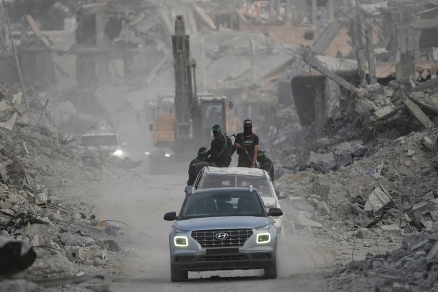 Επτά σορούς ακόμα πρέπει να παραδώσει η Χαμάς στο Ισραήλ - Σε ποιους ανήκουν