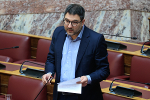 Ηλιόπουλος: Ο Κώστας Γενιδούνιας πρέπει να επιστρέψει στην εργασία του
