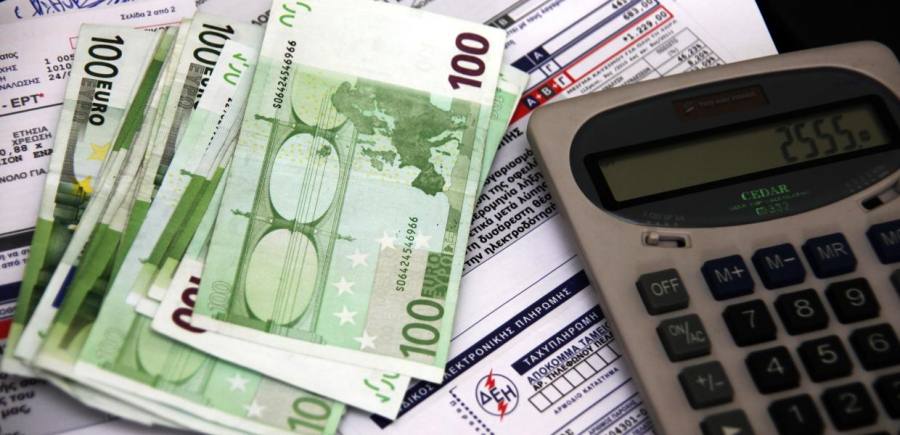 Λογαριασμοί Ρεύματος: Μπαίνει κατώτατο πλαφόν στις επιστροφές των 600 ευρώ, πότε ανοίγει η πλατφόρμα