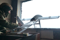 Η Ρωσία εκτόξευσε πάνω από 60.000 βόμβες και 100.000 drones κατά της Ουκρανίας το 2025