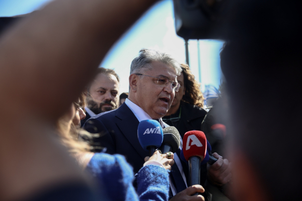 Έντονες αντιδράσεις για τη δήλωση του Νατσιού περί «πολιτικού αυτισμού»