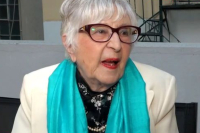 Έφη Παπαθεοδώρου: Η συγκινητική αναφορά στην Ειρήνη Κουμαριανού και στο «Παρά Πέντε» (Βίντεο)