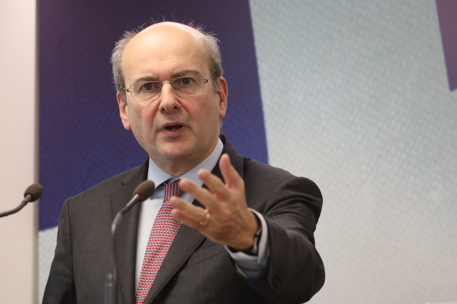 Χατζηδάκης: Καταρρίπτονται οι θεωρίες συνωμοσίας για τα Τέμπη