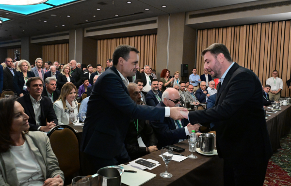 Όταν ο Νίκος δεν άκουσε τον Χάρη...