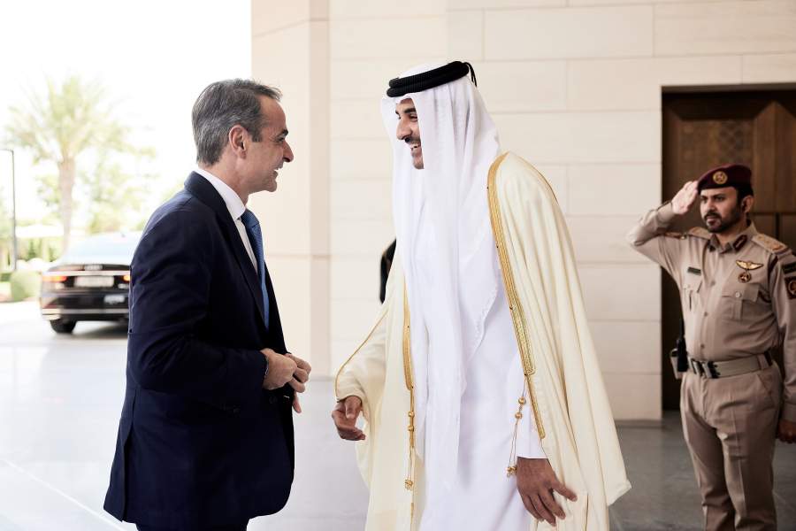 Μητσοτάκης σε εμίρη του Κατάρ: Ανεπίτρεπτη η παραβίαση της εδαφικής κυριαρχίας