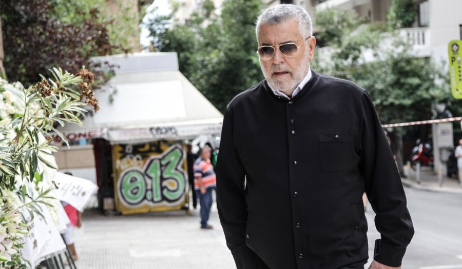 Μάκης Τσέλιος: Ο κόσμος δεν αγόραζε τα ρούχα μου για να μην κολλήσει AIDS (βίντεο)