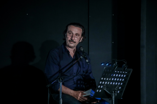 Ρένος Χαραλαμπίδης: «Ζω εντός των ονείρων μου. Έγινα αυτό που ήθελα»