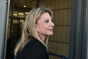 Μαρία Καρυστιανού: «Έπεσαν» οι πρώτες υπογραφές για το κόμμα (Βίντεο)