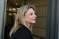 Μαρία Καρυστιανού: «Έπεσαν» οι πρώτες υπογραφές για το κόμμα (Βίντεο)