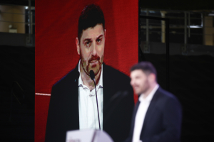Την ίδρυση νέου κόμματος ζητά ο Τεμπονέρας - Θα τον διαγράψει ο Κασσελάκης;
