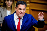 Γεωργιάδης κατά ΠΑΣΟΚ για το «όχι» στο ν/σ για τα social media: «Ο Ανδρουλάκης αφήνει απροστάτευτα τα παιδιά μας»