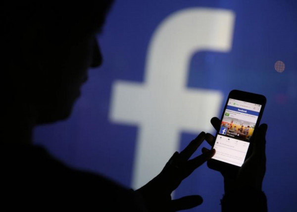 Facebook: Ετοιμάζει αλλαγές που θα ...«τσαντίσουν κόσμο»
