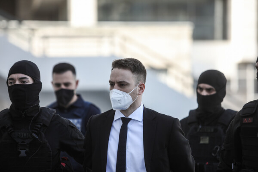 Ψυχίατρος για Μπάμπη Αναγνωστόπουλο: Τι δείχνει το οτι αναφερόταν στην Καρολάιν σαν να είναι ζωντανή