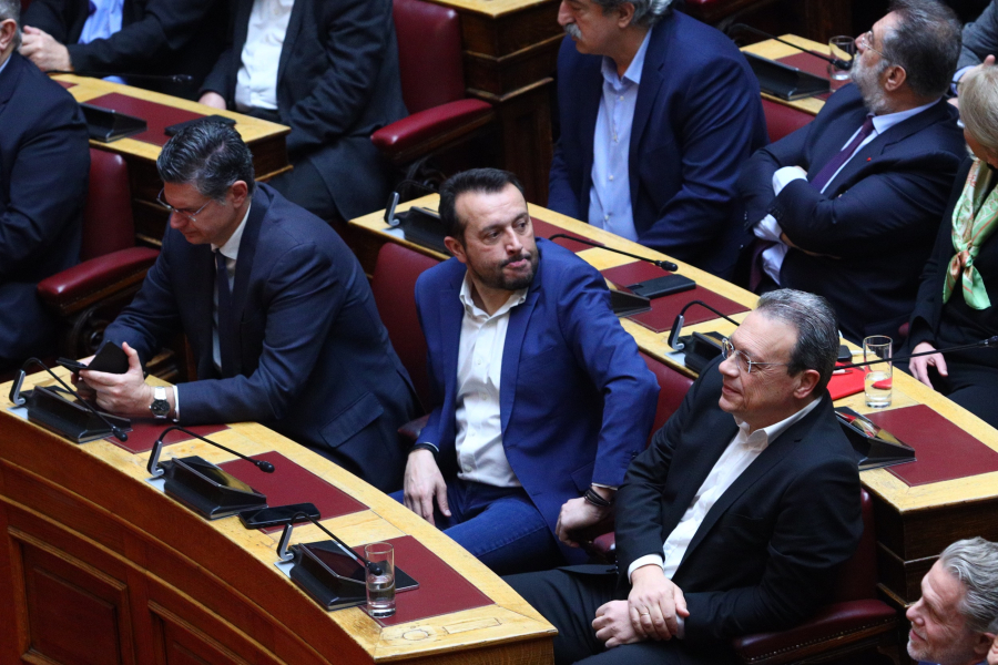 ΣΥΡΙΖΑ: Τροπολογία για την κατάργηση ειδικής παραγραφής υπουργικών αδικημάτων