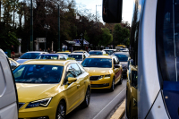ΣΑΤΑ: Τρίωρη στάση εργασίας των ταξί στον χώρο του Διεθνούς Αερολιμένα
