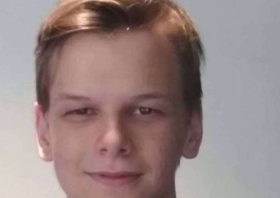 Βάσεις 2021: Τεράστια επιτυχία για τον Δημήτρη που έχασε και τους δύο γονείς του από κορονοϊό