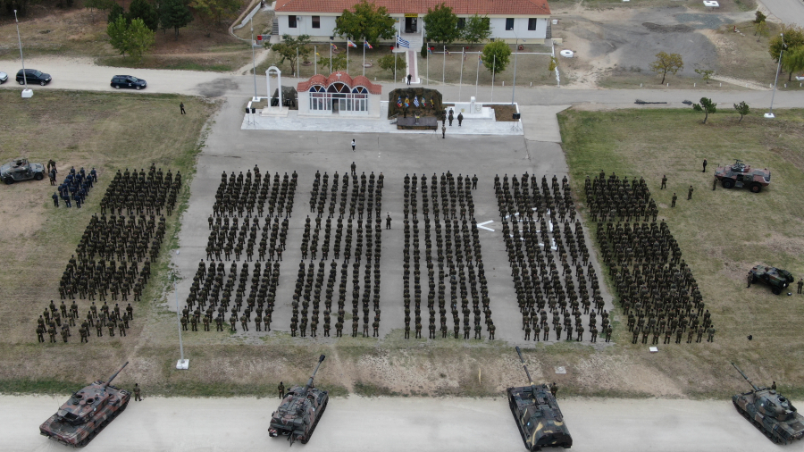 ΓΕΕΘΑ: Ποια στρατόπεδα κλείνουν και ποια συγχωνεύονται