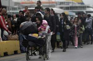 Αλλοι 2349 μετανάστες αποβιβάστηκαν στον Πειραιά