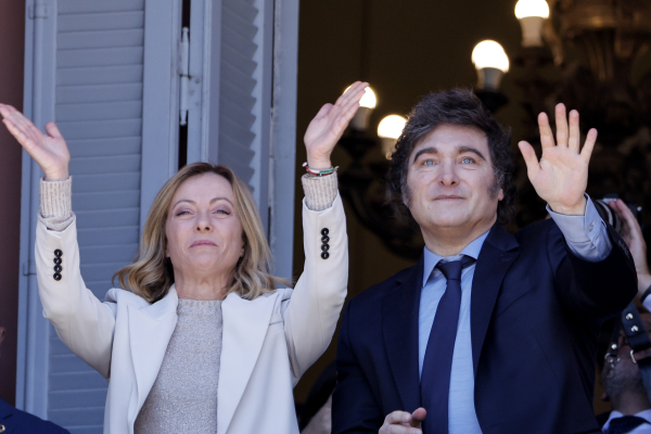 Κεντροαριστερά και κεντροδεξιά σε σταυροδρόμι