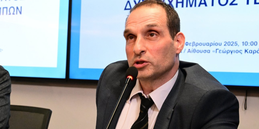 Νέα Αριστερά για παραίτηση προέδρου ΕΟΔΑΣΑΑΜ: «Αυτοδιαψεύστηκε και αποκάλυψε τη κυβερνητική συγκάλυψη»