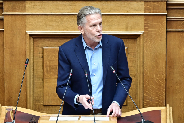 Παρέμβαση Γερουλάνου: «Έχουμε λίγο χρόνο»...