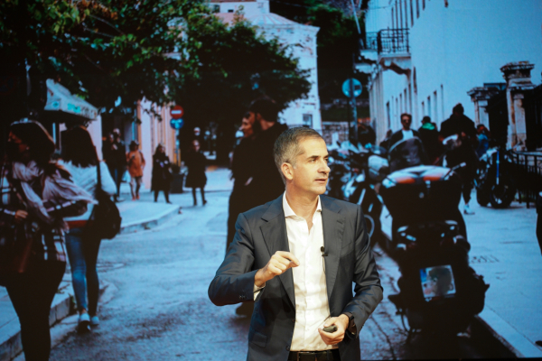 Μπακογιάννης: «Κανονικότητα η εγκατάλειψη στην πόλη - Οι γειτονιές απαιτούν λύσεις εδώ και τώρα»