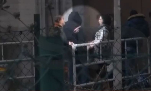 Εύα Καϊλή: Πάρτι μασκέ στις φυλακές Σεν Ζιλ, την επισκέφθηκε η κόρη της ντυμένη μονόκερος