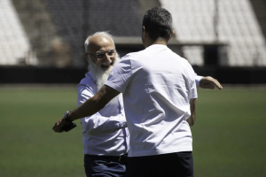 «Πύρινη» ομιλία Σαββίδη: Δεν θα επιτρέψω σε κανέναν να μπει από το παράθυρο
