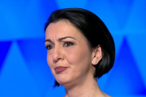 «Τροχός της Τύχης»: Άνοιξε μόνο ένα γράμμα - Κατάφερε να λύσει τον γρίφο; (Βίντεο)