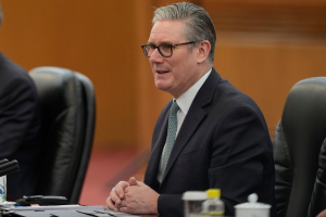 Η Βρετανία στηρίζει τις αμερικανικές επιθέσεις στο Ιράν για να σταματήσει το πυρηνικό του πρόγραμμα