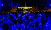 Full Moon Sleepover: Tο Πάρκο Σταύρος Νιάρχος ξενυχτάει κάτω από την Πανσέληνο του Ιουλίου