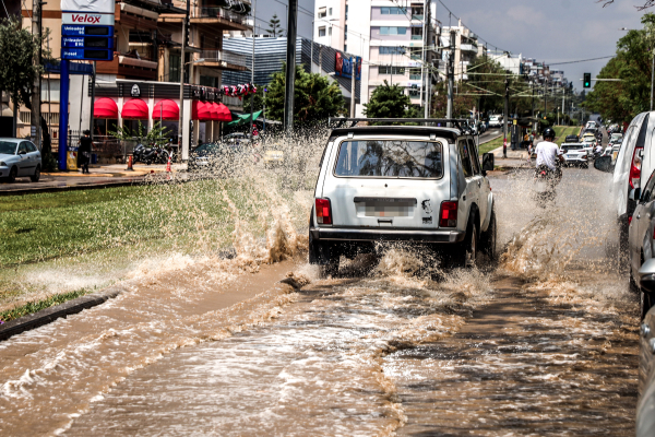 Τι ώρα θα ανοίξουν οι ουρανοί σήμερα με καταιγίδες στην Αθήνα