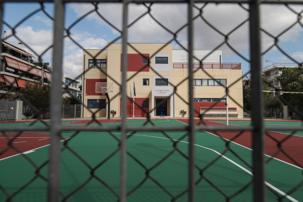 Παναγιωτόπουλος: «Ίσως ανοίξει μόνο η Γ' Λυκείου», τι είπε για τα Θεοφάνεια