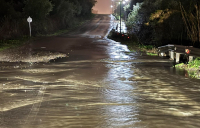 Σφοδρές καταιγίδες στο Αγρίνιο, ήχησε το 112 - Η πορεία της κακοκαιρίας