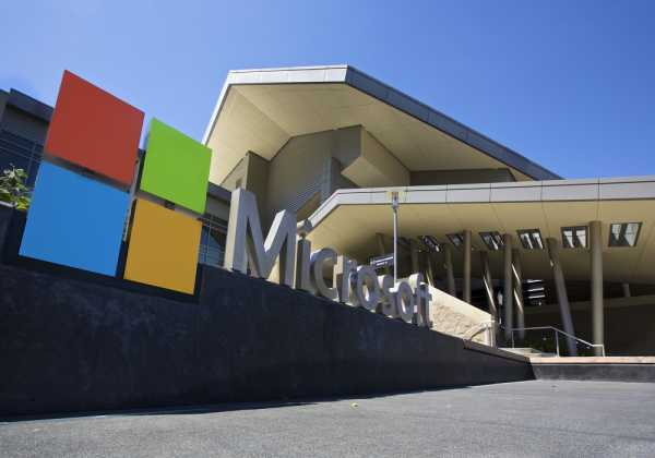 Πληθώρα καταγγελιών στη Microsoft για τα Windows 10